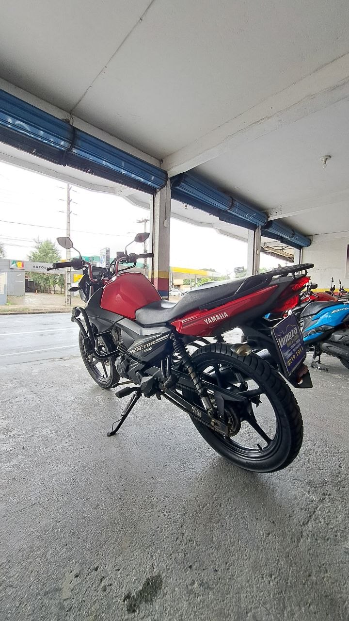 YAMAHA YBR 150 FACTOR ED TRASEIRA ESQUERDA